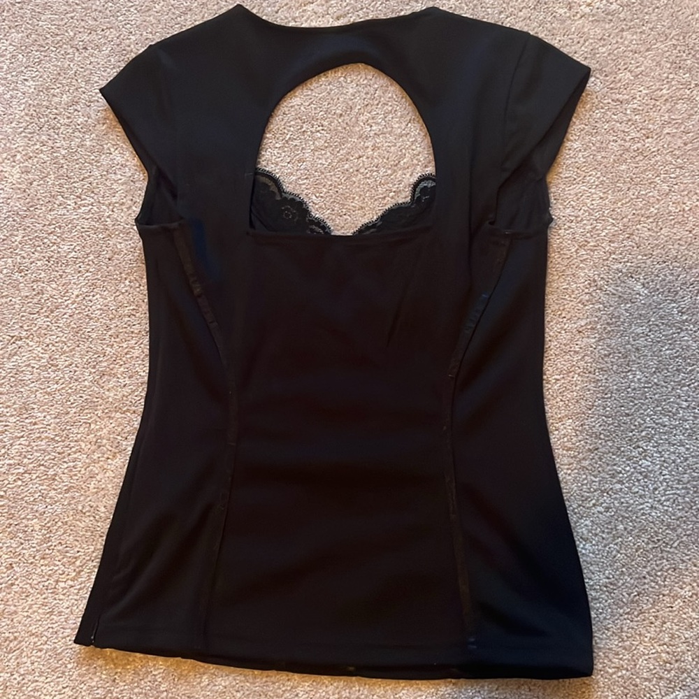 Guess Top - Picture 3 of 5